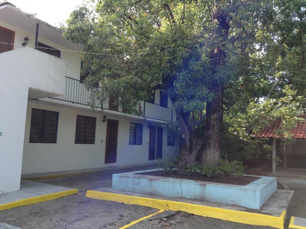 Hotel Tecozautla Bagian luar foto