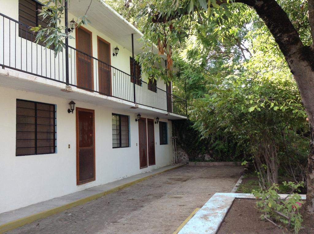 Hotel Tecozautla Bagian luar foto