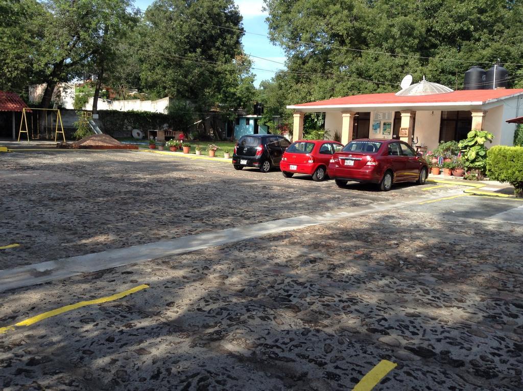 Hotel Tecozautla Bagian luar foto
